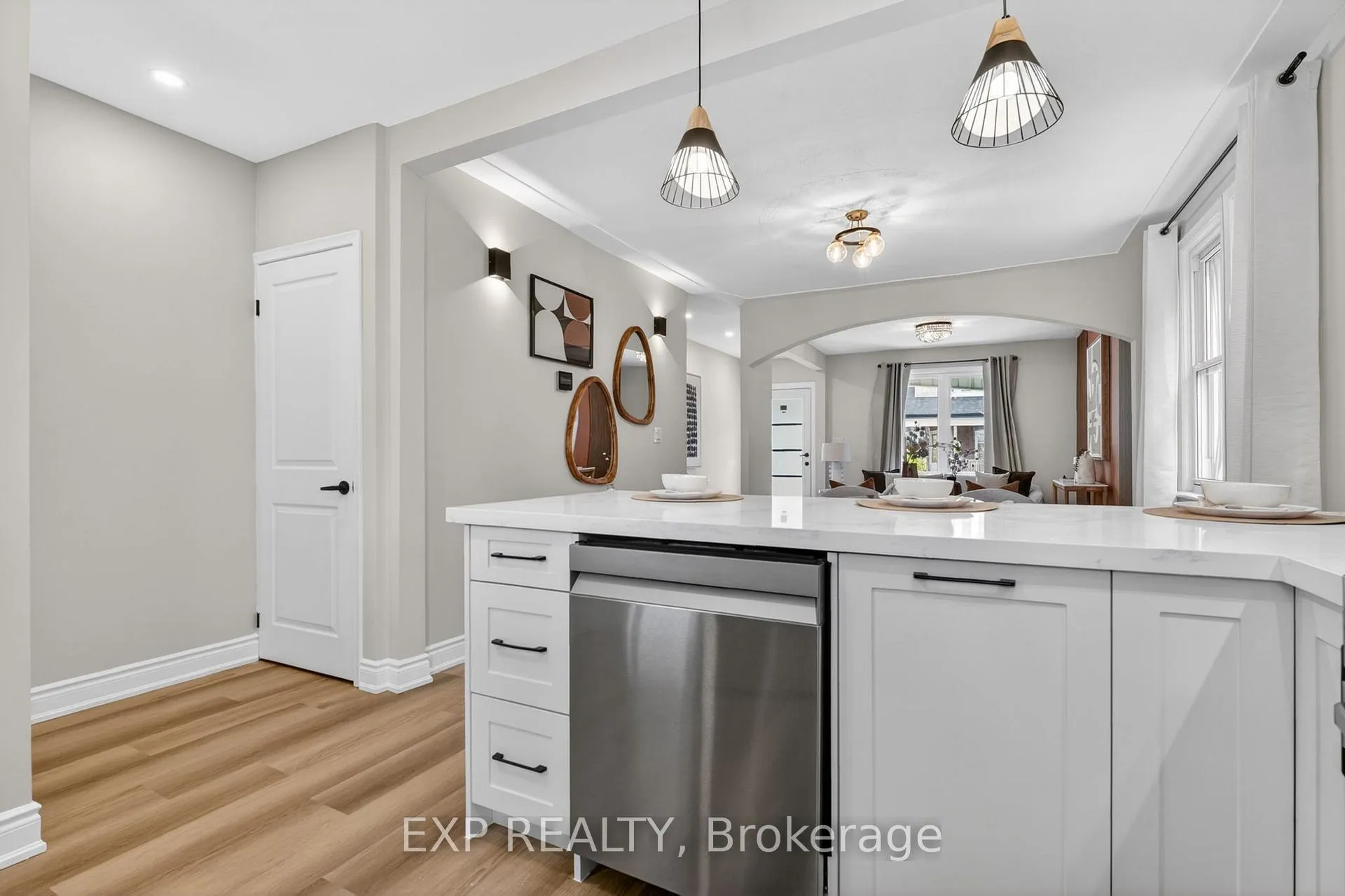 Photo 17 of 83 Beechwood Avenue, Hamilton, Stipley — HOMEH