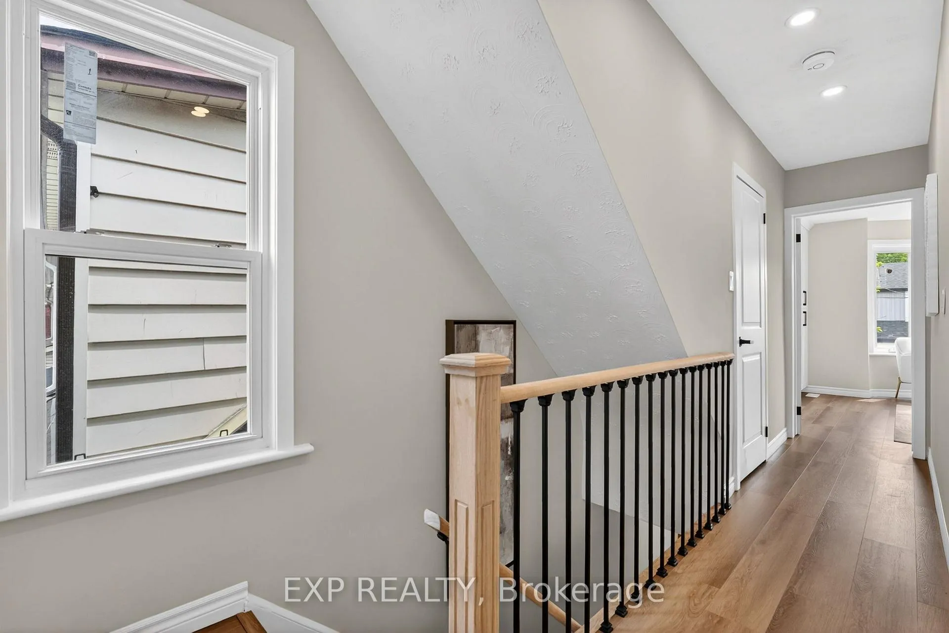 Photo 21 of 83 Beechwood Avenue, Hamilton, Stipley — HOMEH