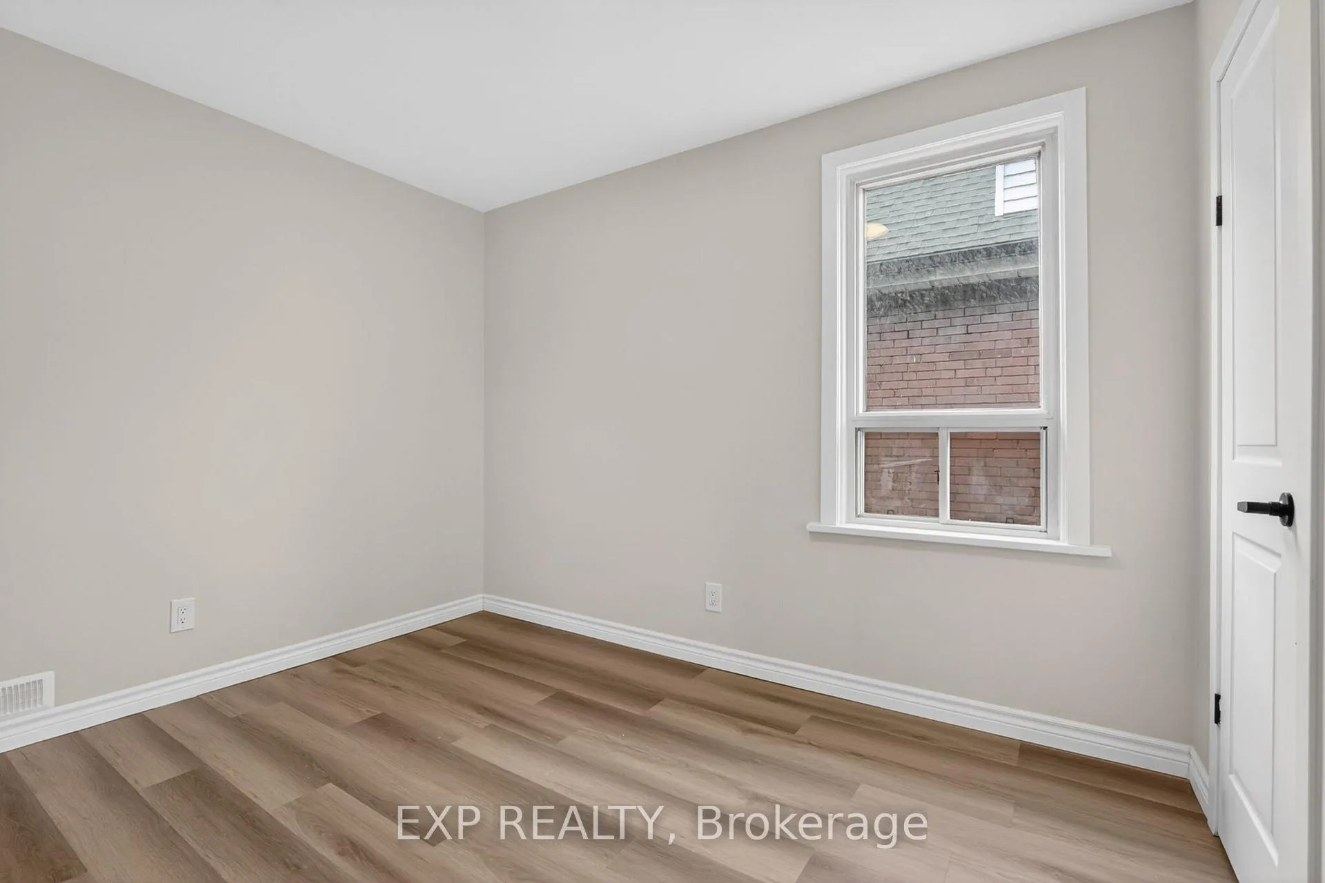 Photo 26 of 83 Beechwood Avenue, Hamilton, Stipley — HOMEH