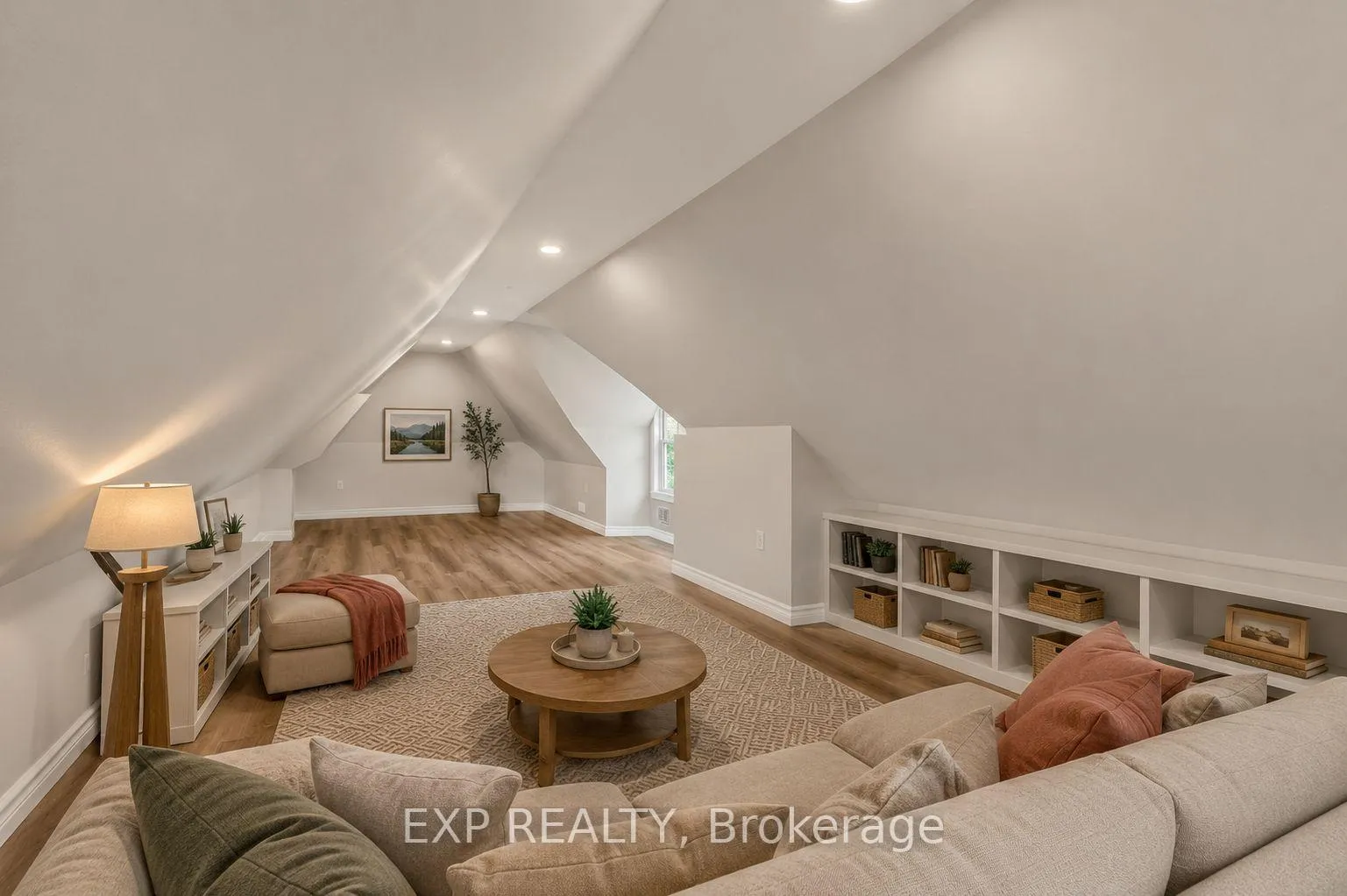 Photo 34 of 83 Beechwood Avenue, Hamilton, Stipley — HOMEH