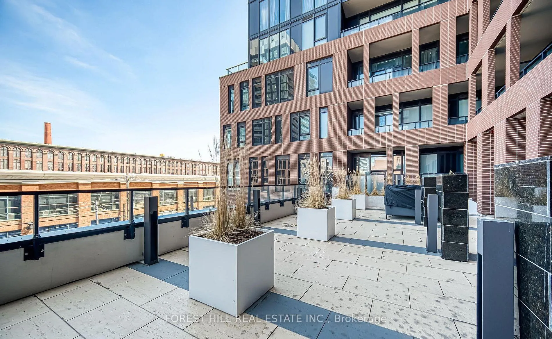 Photo 9 of Unit 418, 270 dufferin Street, Toronto, South Parkdale — HOMEH