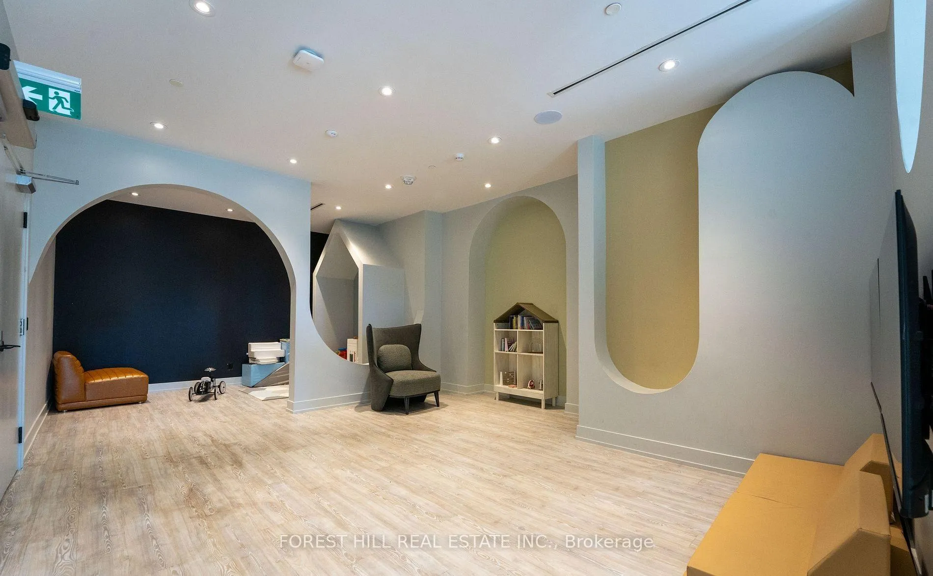 Photo 15 of Unit 418, 270 dufferin Street, Toronto, South Parkdale — HOMEH