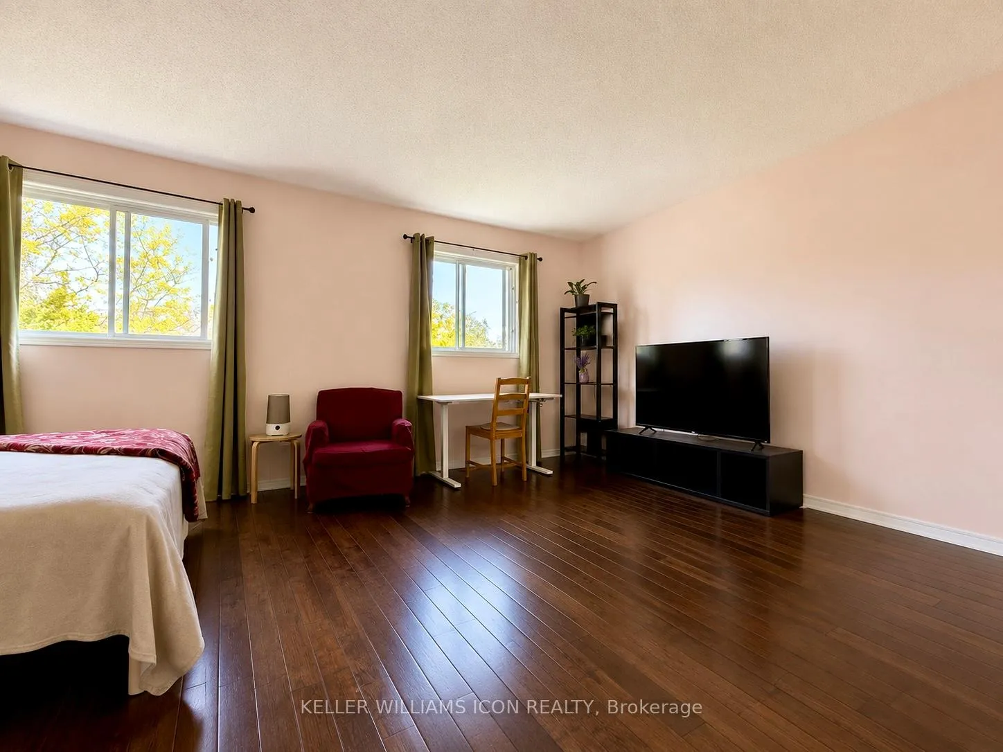 Photo 11 of 40 Thornbury Crescent, Ottawa, Centrepointe — HOMEH