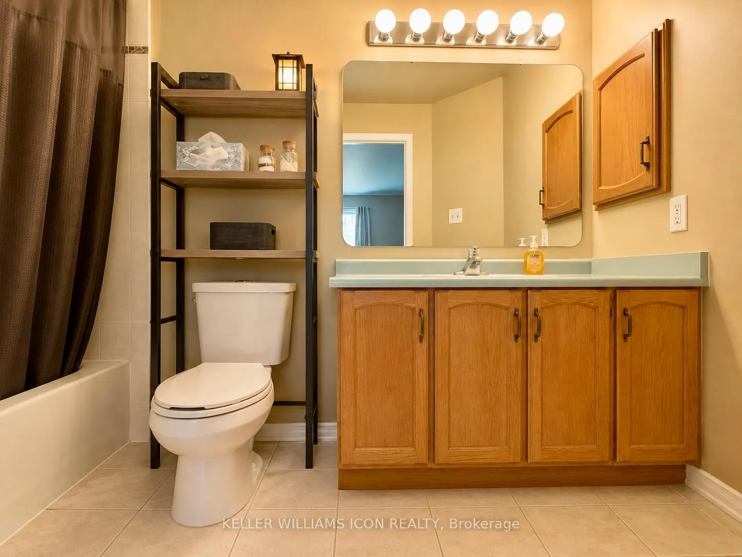 Photo 12 of 40 Thornbury Crescent, Ottawa, Centrepointe — HOMEH