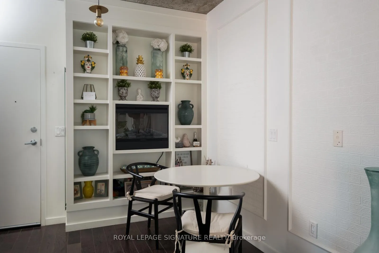 Photo 7 of Unit 506, 51 Trolley Crescent, Toronto, Moss Park — HOMEH