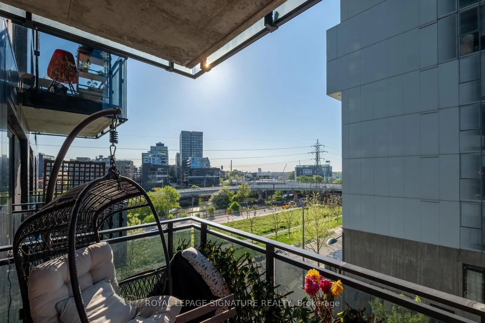 Photo 15 of Unit 506, 51 Trolley Crescent, Toronto, Moss Park — HOMEH