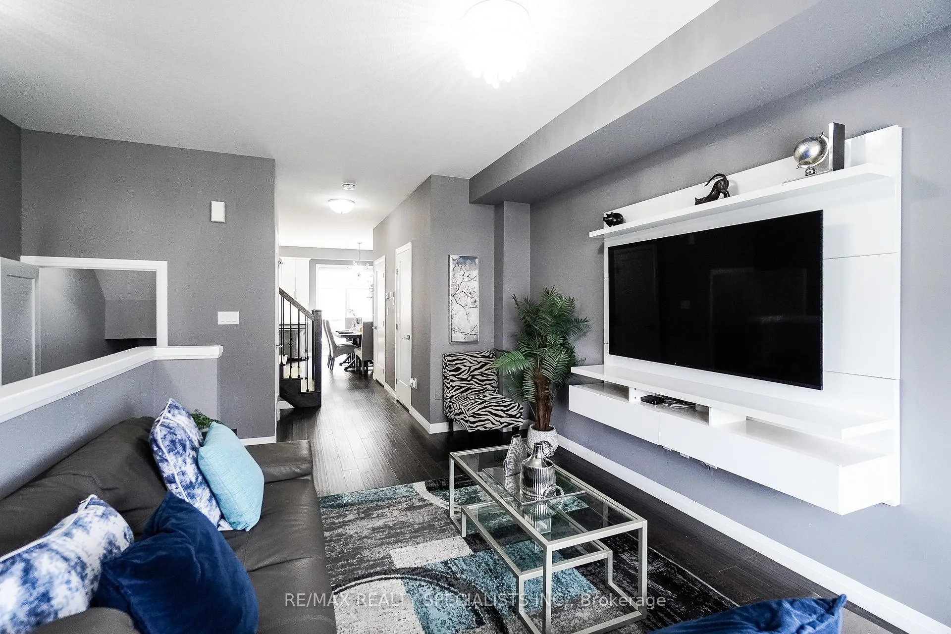 Photo 5 of 61 Farley Lane, Hamilton, Meadowlands — HOMEH