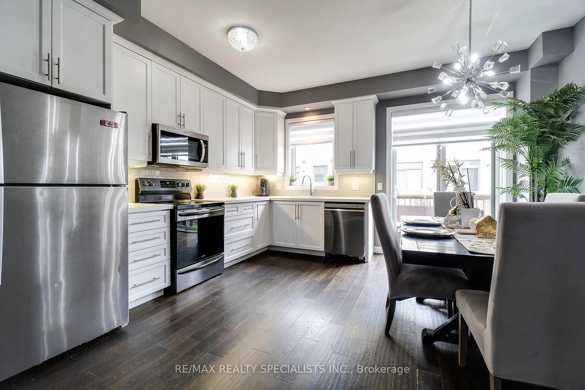 Photo 6 of 61 Farley Lane, Hamilton, Meadowlands — HOMEH