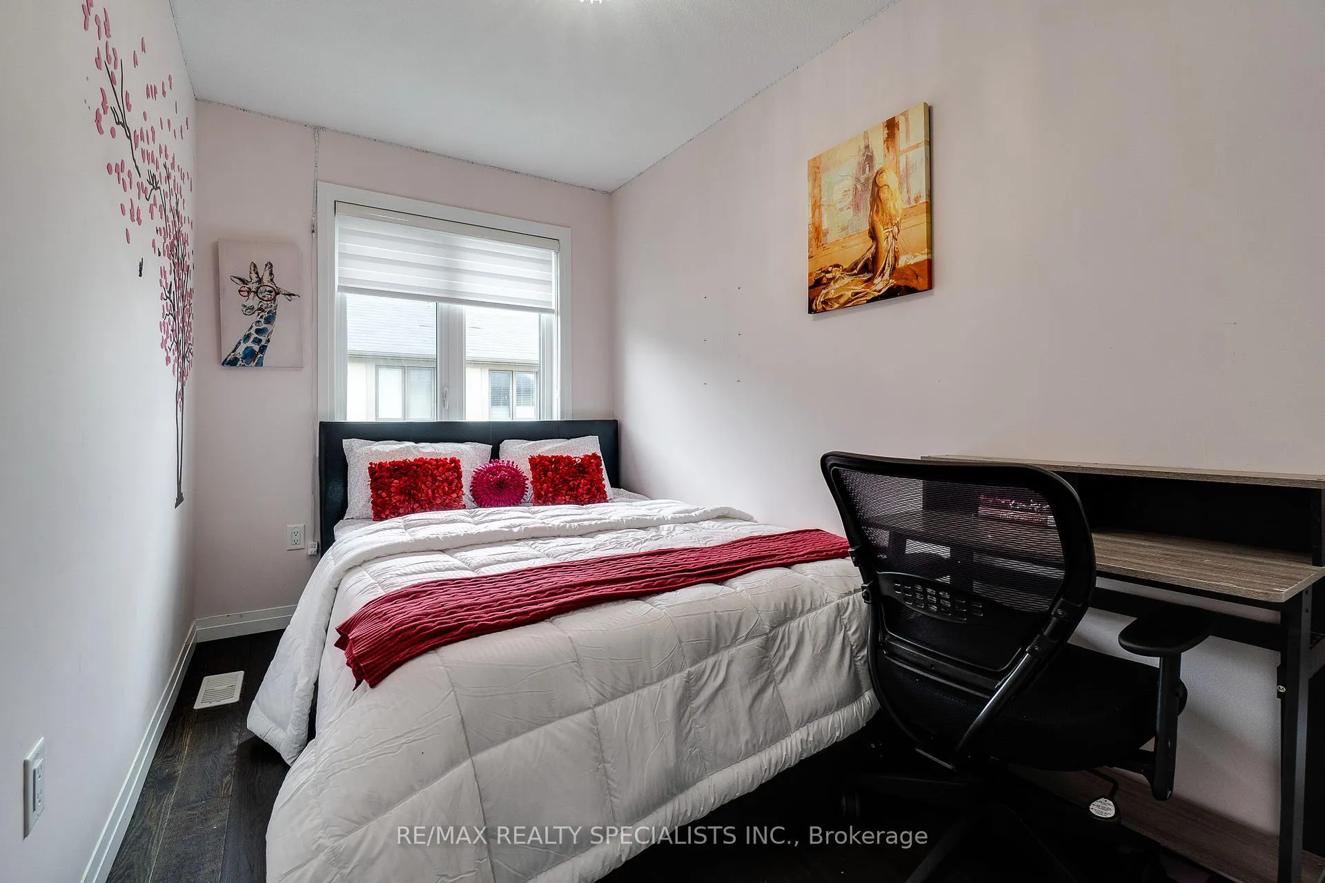 Photo 19 of 61 Farley Lane, Hamilton, Meadowlands — HOMEH