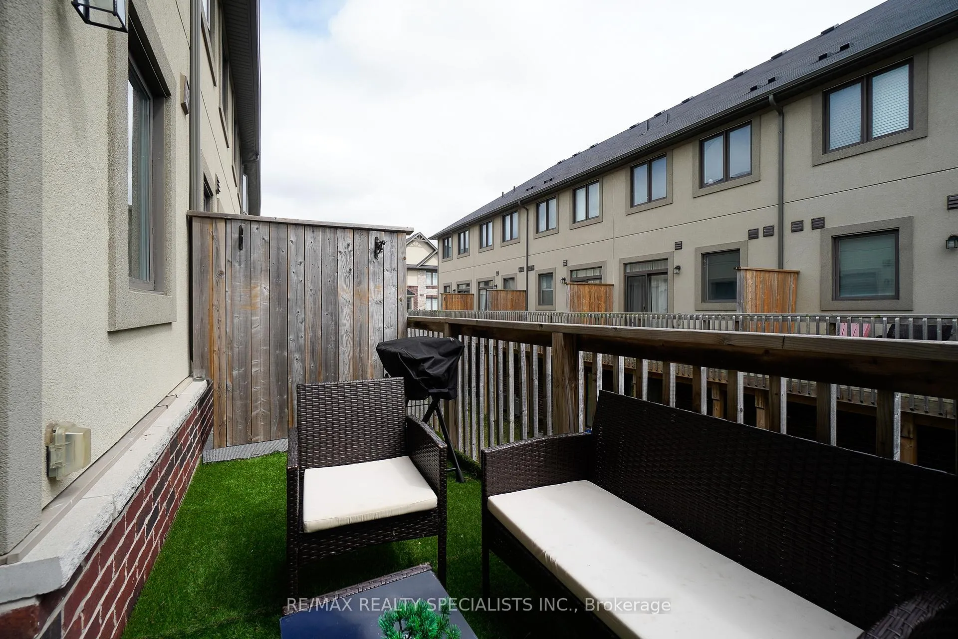 Photo 22 of 61 Farley Lane, Hamilton, Meadowlands — HOMEH