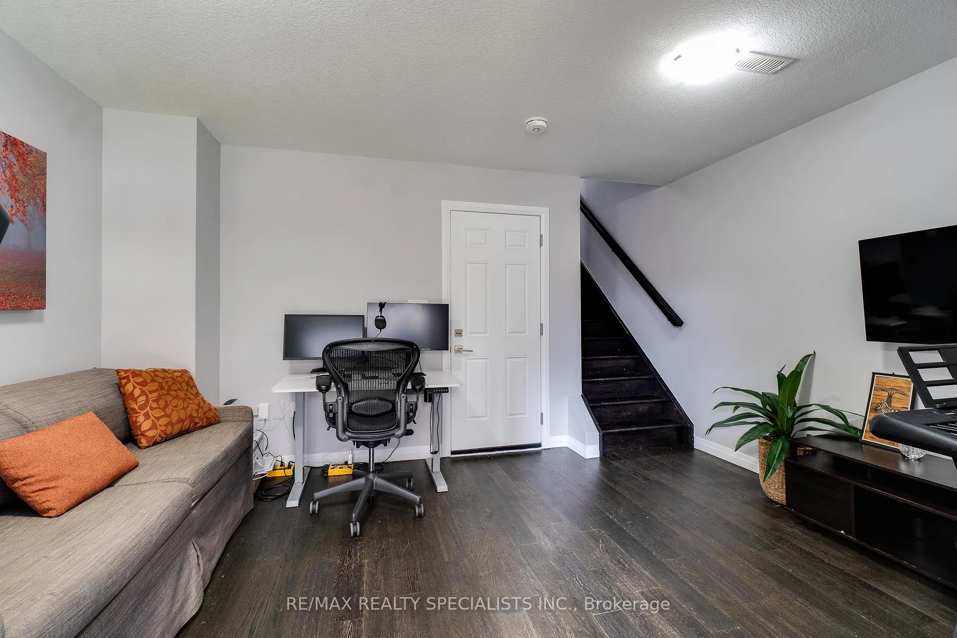 Photo 24 of 61 Farley Lane, Hamilton, Meadowlands — HOMEH