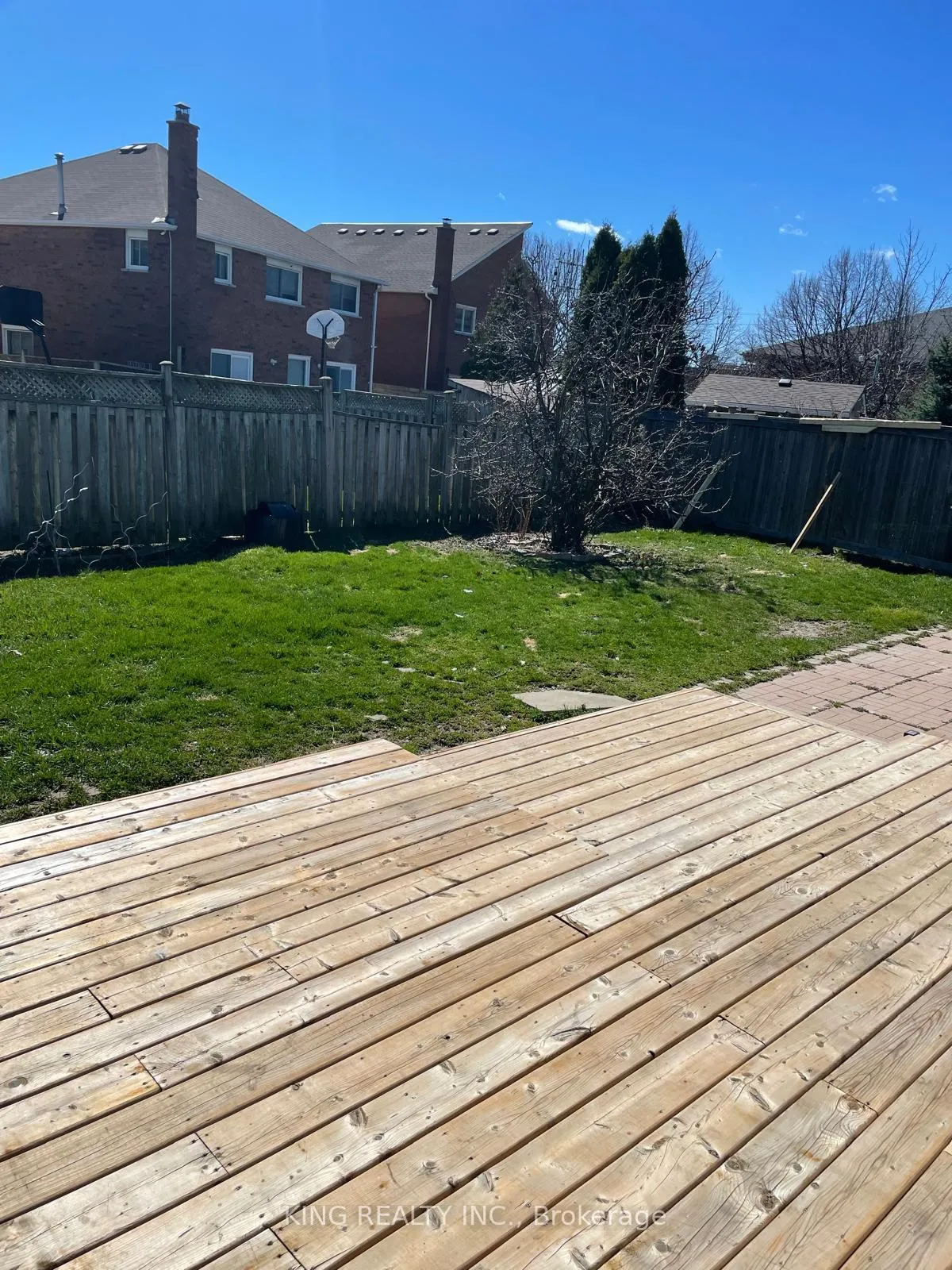 Photo 6 of 33 Rowe Court, Markham, Middlefield — HOMEH