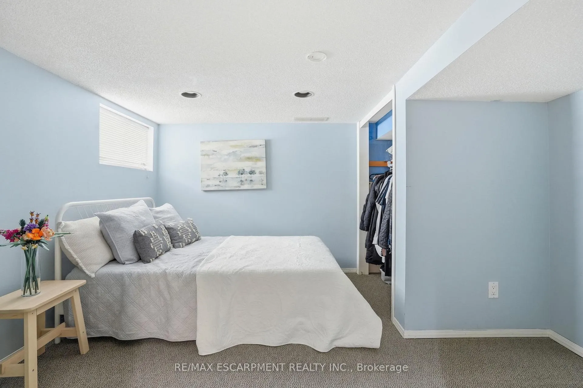 Photo 35 of 146 Park Row S, Hamilton, Delta — HOMEH