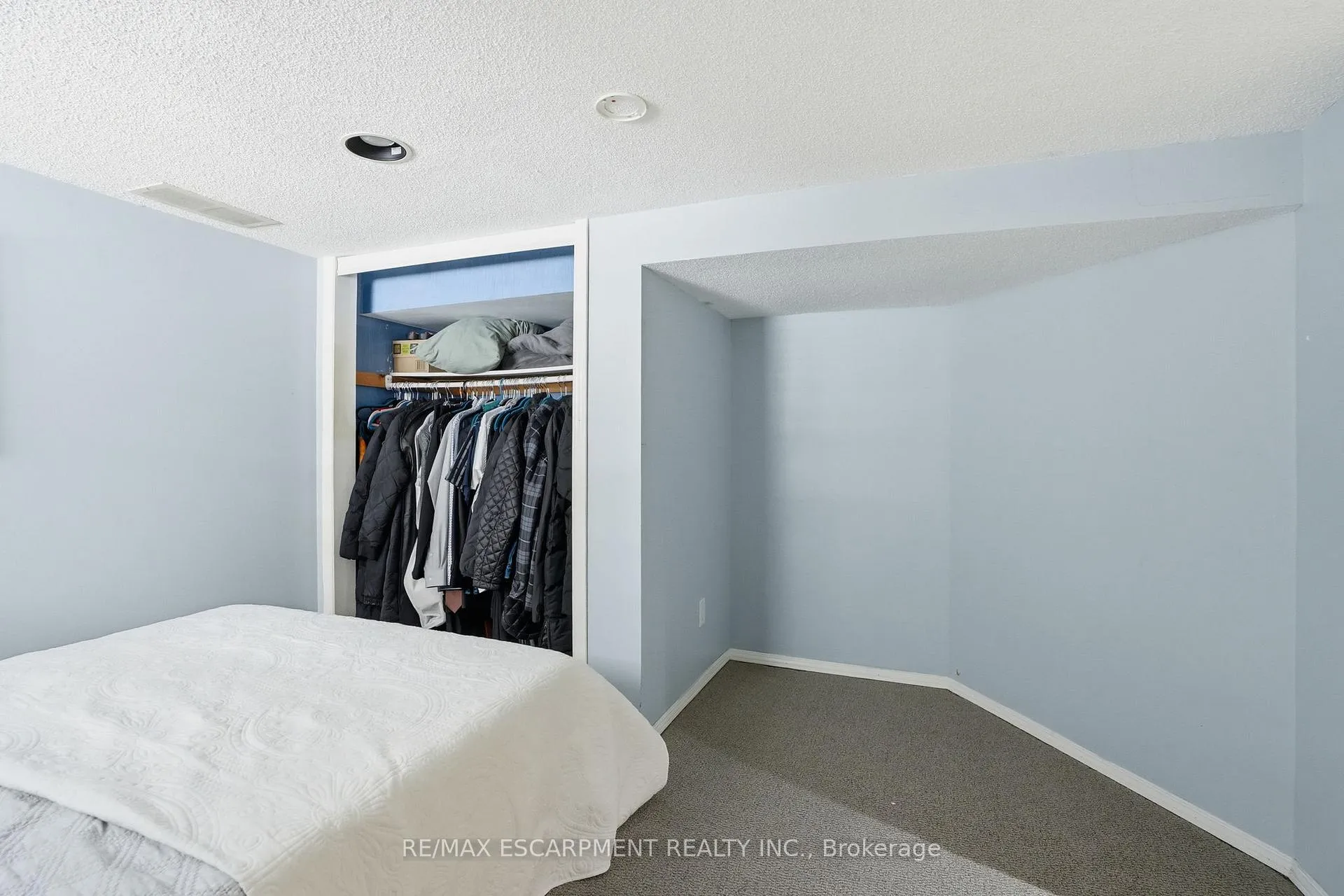 Photo 36 of 146 Park Row S, Hamilton, Delta — HOMEH