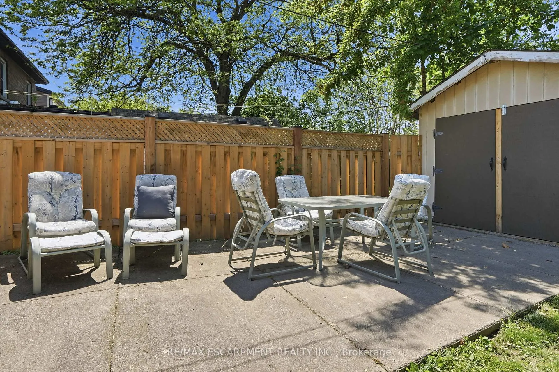 Photo 42 of 146 Park Row S, Hamilton, Delta — HOMEH