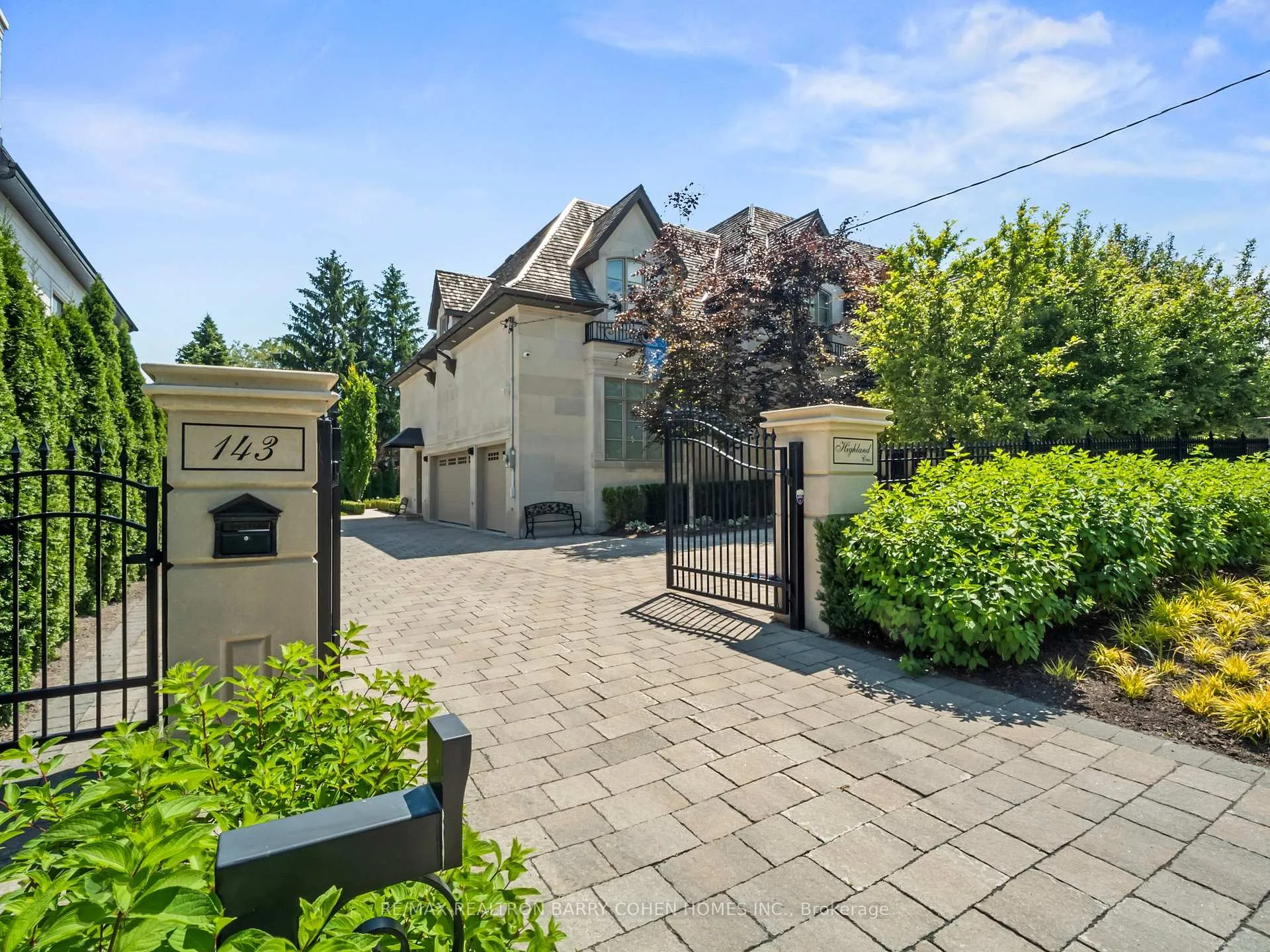 Photo of 143 Highland Crescent