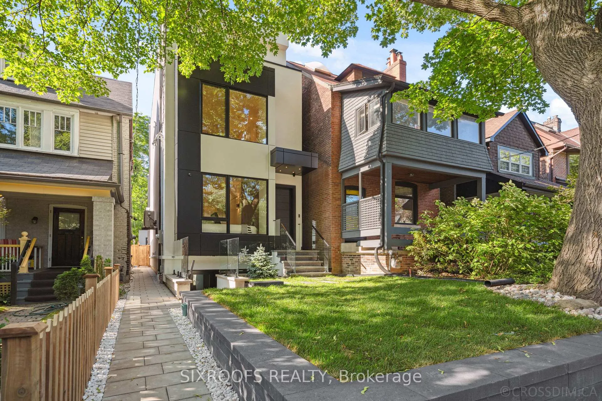 Photo 2 of 44A Alcina Avenue, Toronto, Wychwood — HOMEH