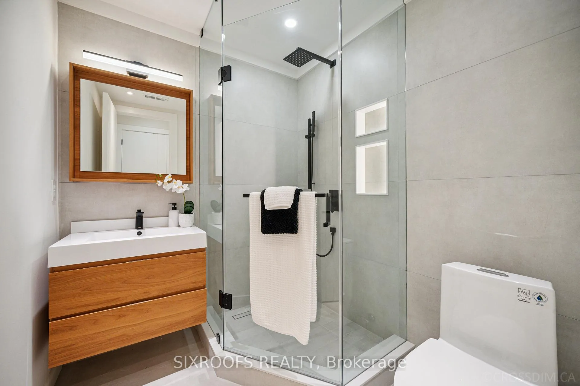 Photo 14 of 44A Alcina Avenue, Toronto, Wychwood — HOMEH