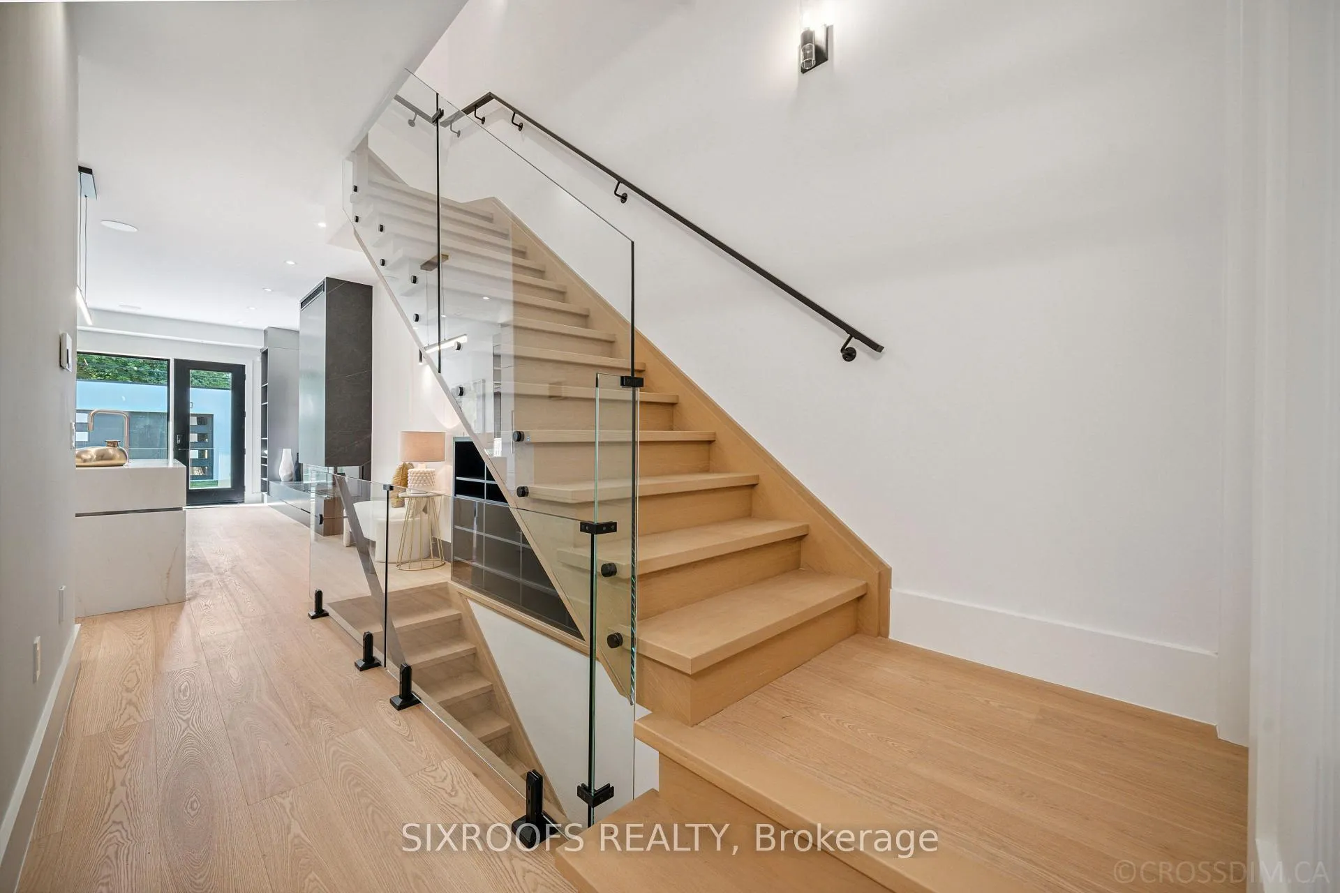 Photo 15 of 44A Alcina Avenue, Toronto, Wychwood — HOMEH
