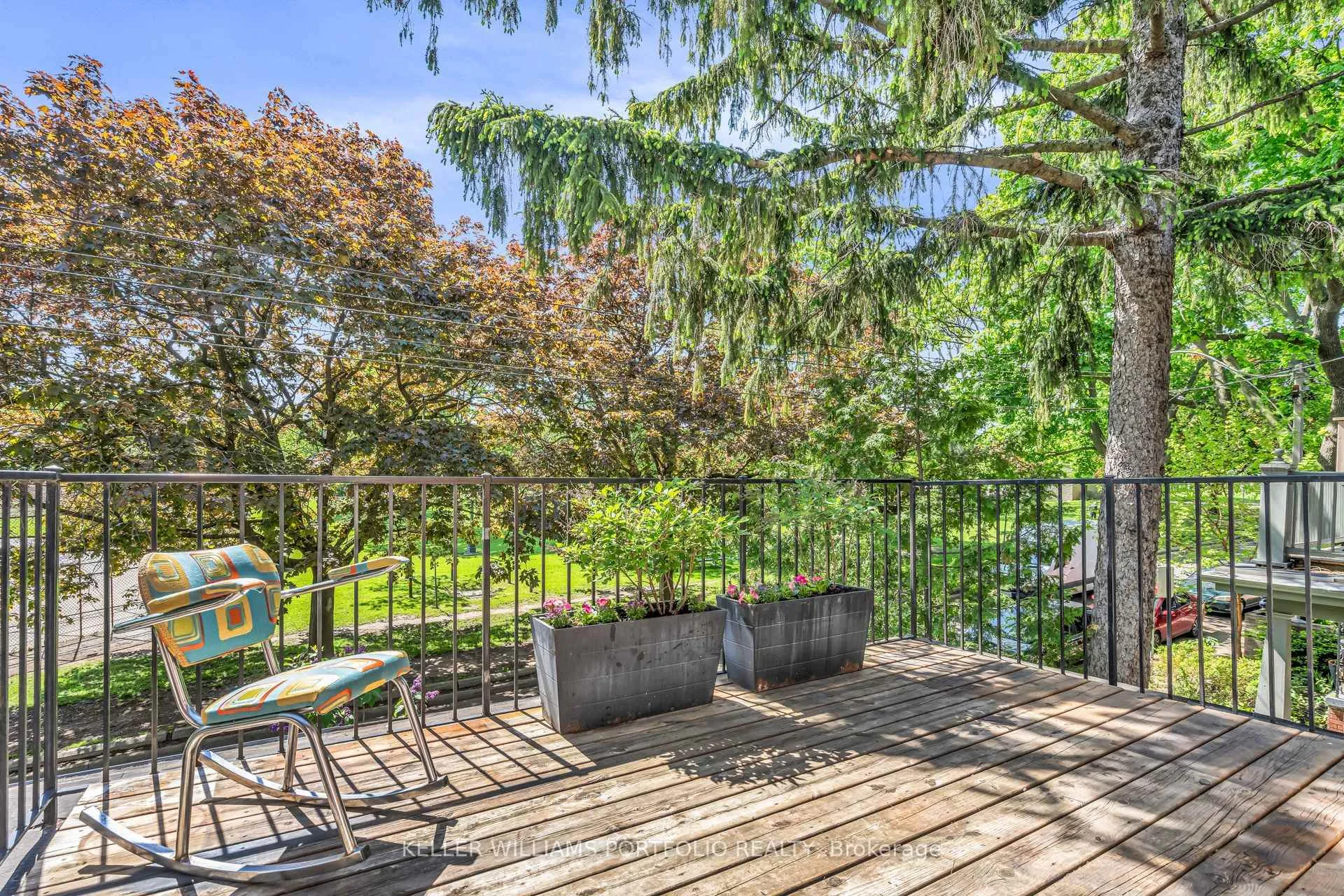 Photo 15 of 79 Gore Vale Avenue, Toronto, Trinity-Bellwoods — HOMEH