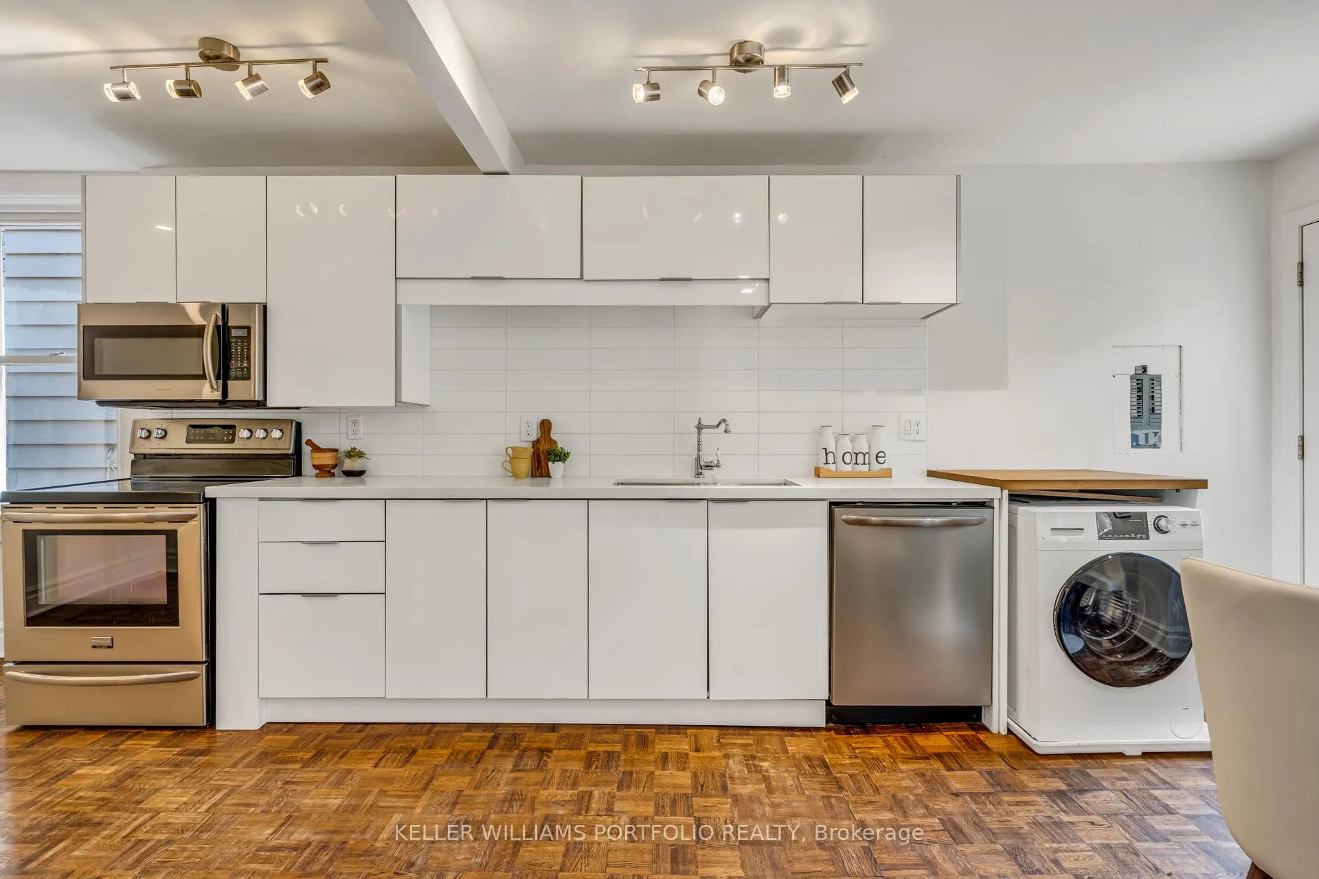 Photo 17 of 79 Gore Vale Avenue, Toronto, Trinity-Bellwoods — HOMEH