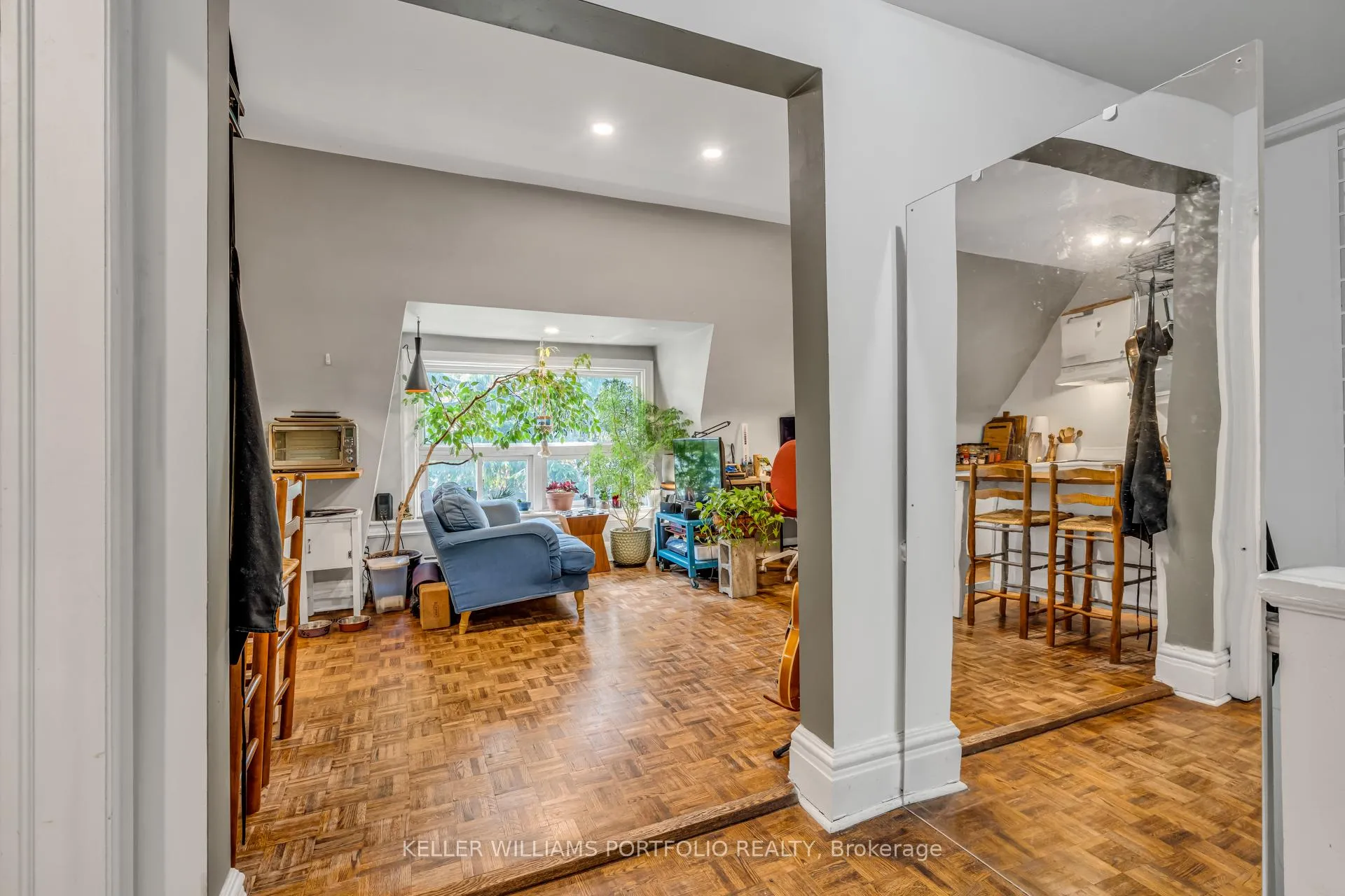 Photo 22 of 79 Gore Vale Avenue, Toronto, Trinity-Bellwoods — HOMEH