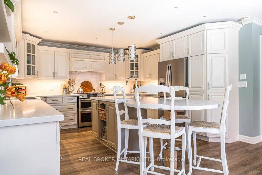 Photo 9 of 64 Miller Drive, Hamilton, Ancaster — HOMEH