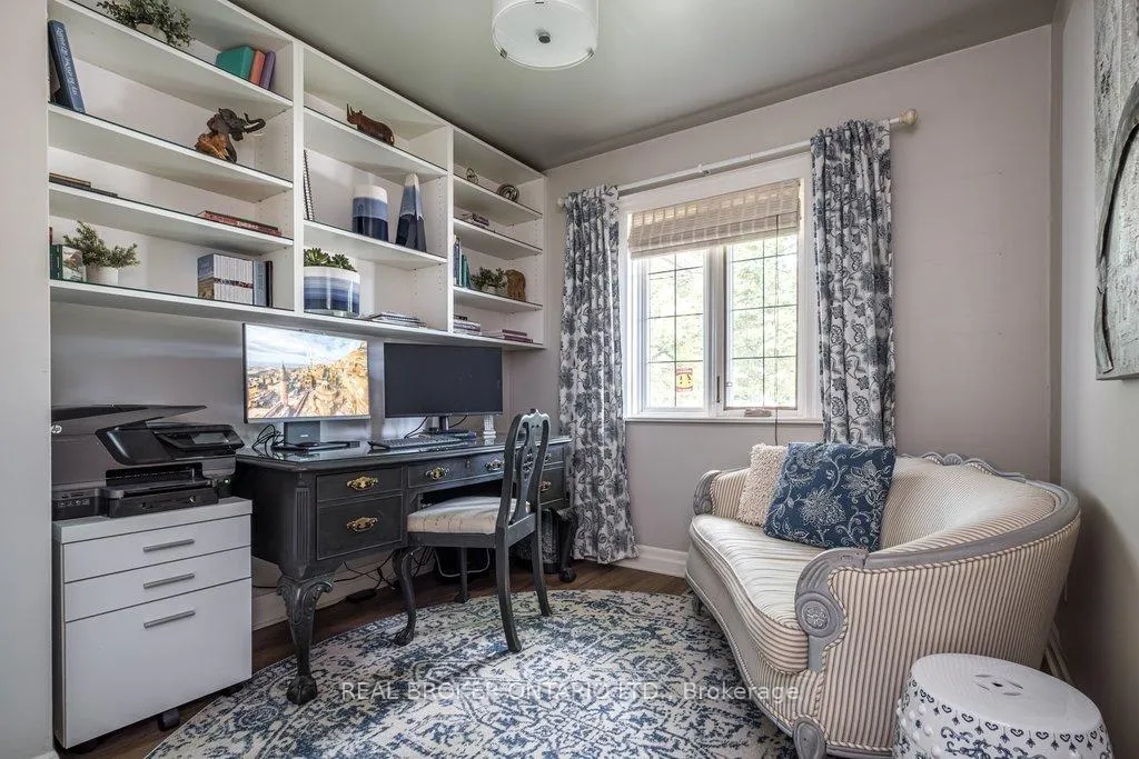 Photo 12 of 64 Miller Drive, Hamilton, Ancaster — HOMEH