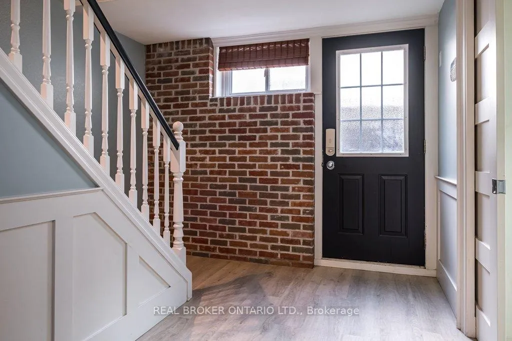 Photo 21 of 64 Miller Drive, Hamilton, Ancaster — HOMEH