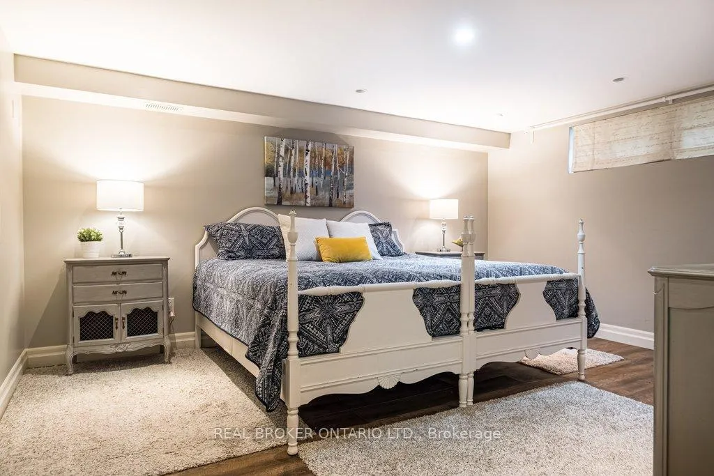 Photo 28 of 64 Miller Drive, Hamilton, Ancaster — HOMEH