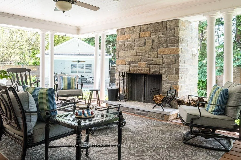 Photo 32 of 64 Miller Drive, Hamilton, Ancaster — HOMEH