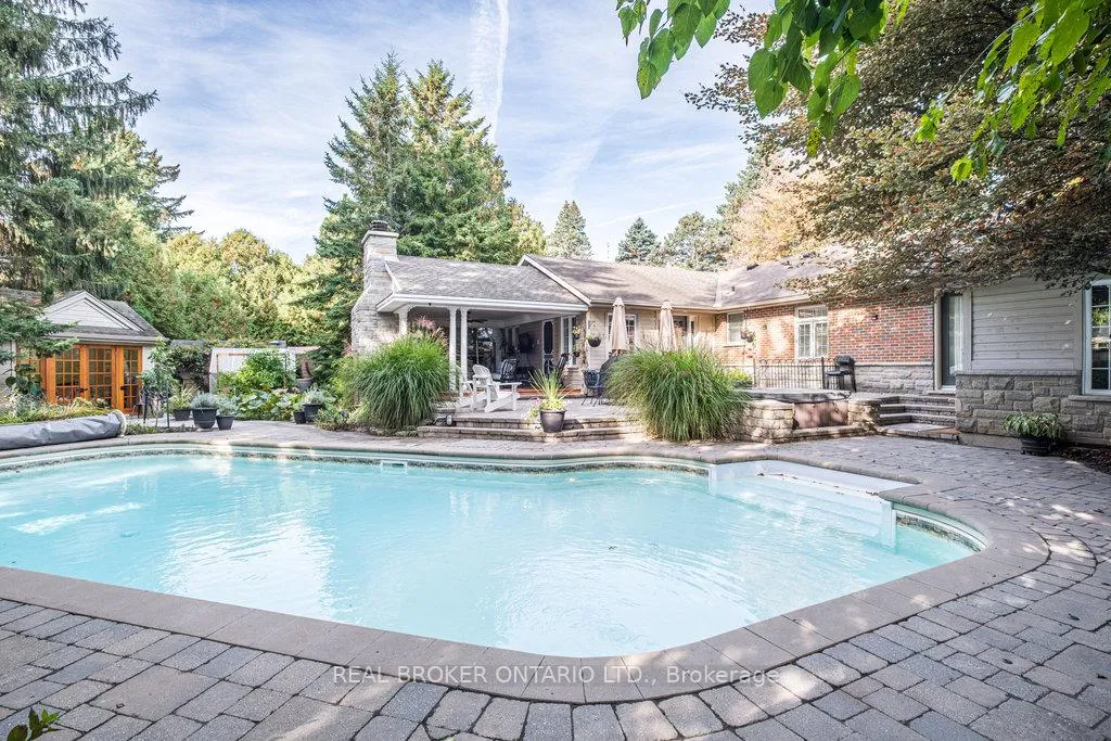 Photo 38 of 64 Miller Drive, Hamilton, Ancaster — HOMEH