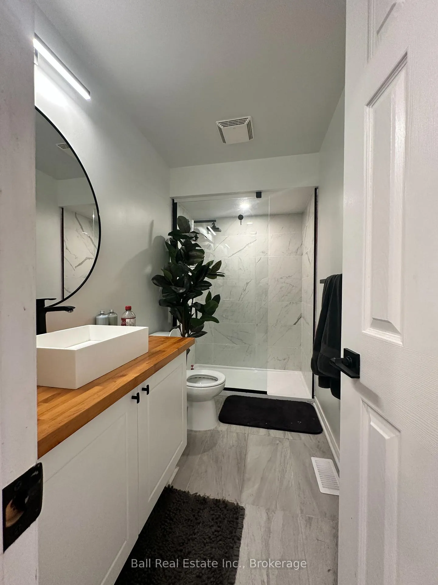 Photo 10 of 1398 Lillico Crescent, Peterborough, Monaghan Ward 2 — HOMEH
