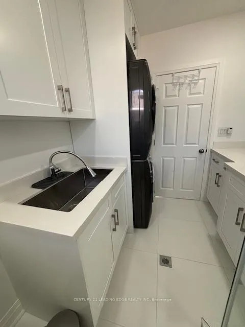 Photo 17 of Unit Main, 3 Kennebec Crescent, Etobicoke, Rexdale-Kipling — HOMEH