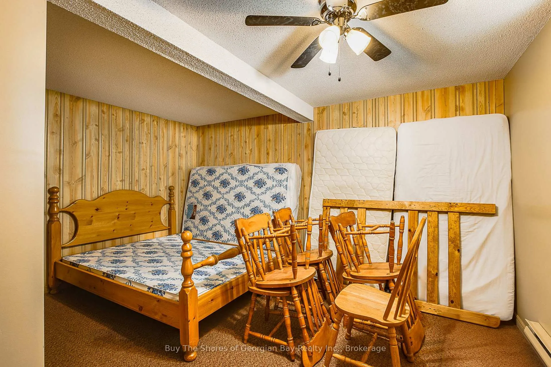 Photo 13 of 8 Nassau Court, Tiny, Rural Tiny — HOMEH
