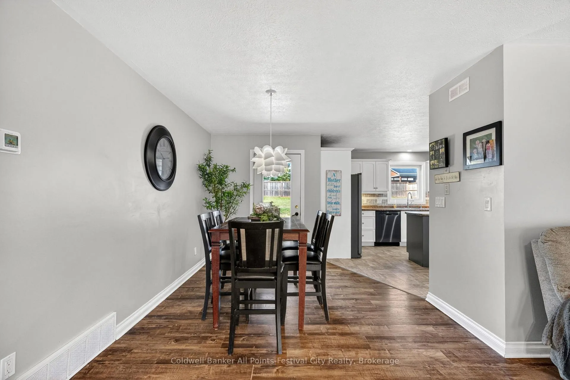 Photo 11 of 695 Hamilton Street, Huron-Kinloss, Lucknow — HOMEH