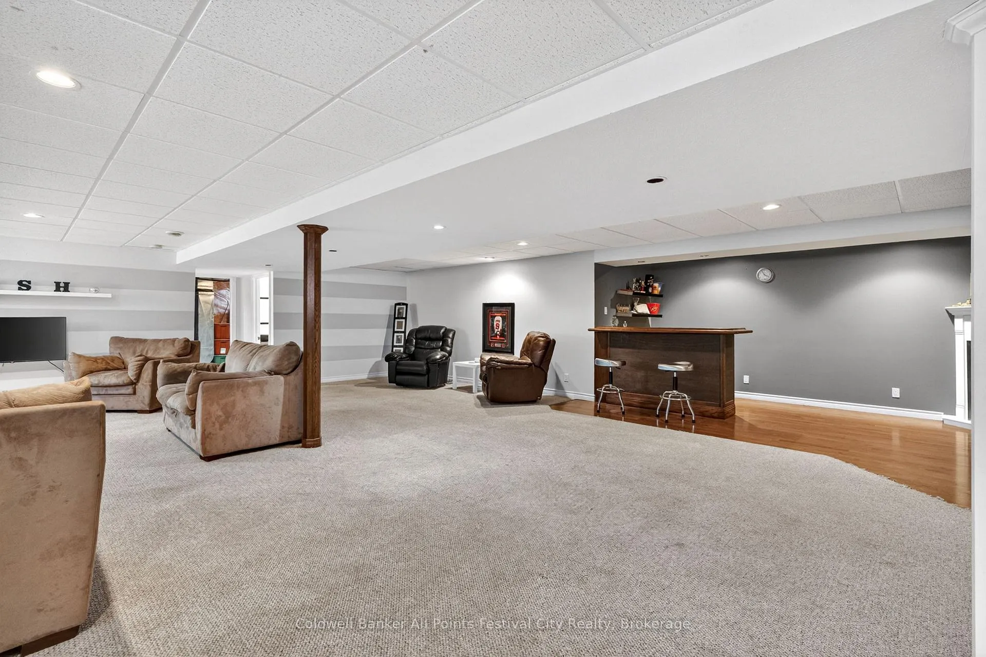 Photo 26 of 695 Hamilton Street, Huron-Kinloss, Lucknow — HOMEH