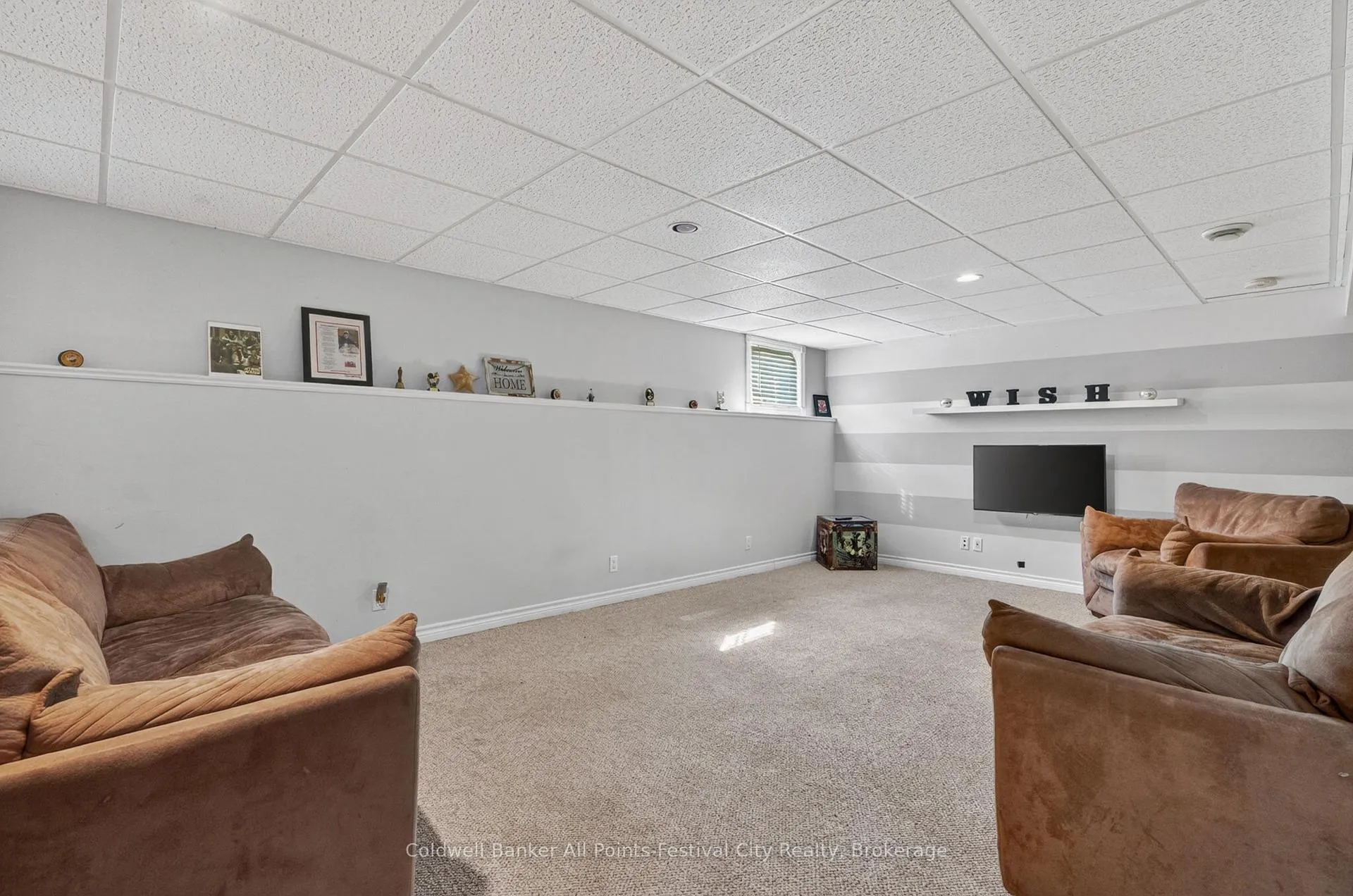 Photo 27 of 695 Hamilton Street, Huron-Kinloss, Lucknow — HOMEH