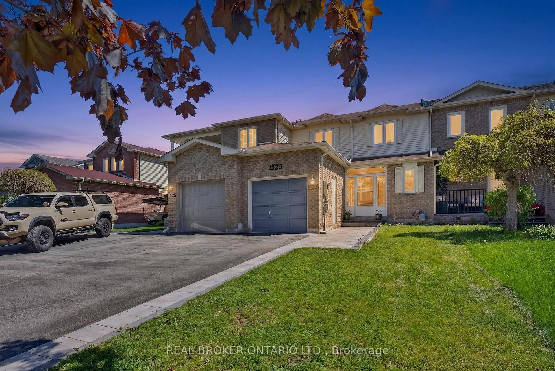 Photo 3 of 1523 Bentley Lane, Pickering, Brock Ridge — HOMEH