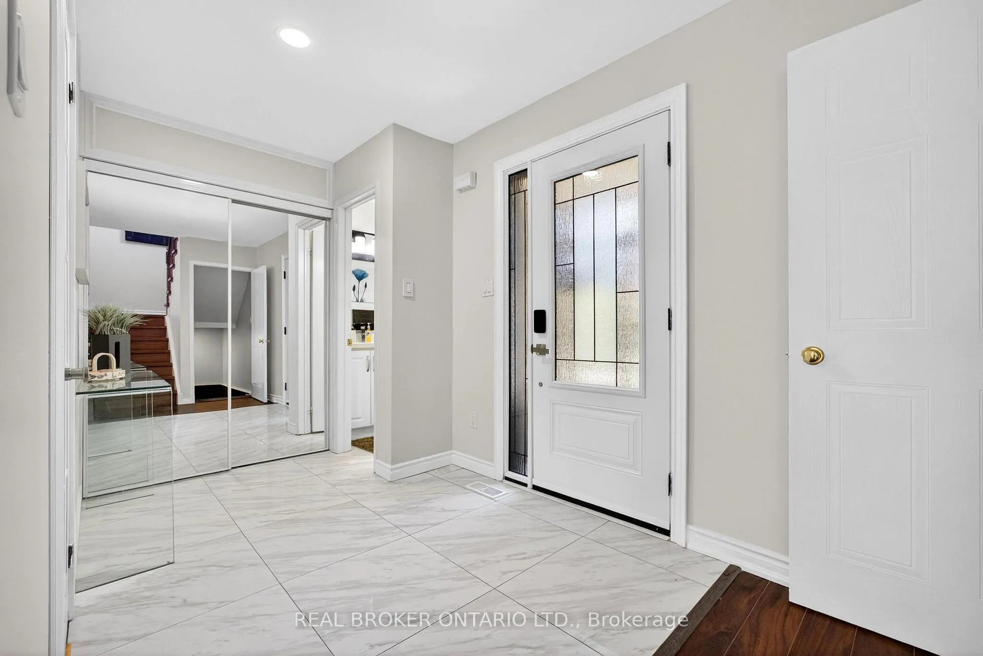 Photo 7 of 1523 Bentley Lane, Pickering, Brock Ridge — HOMEH
