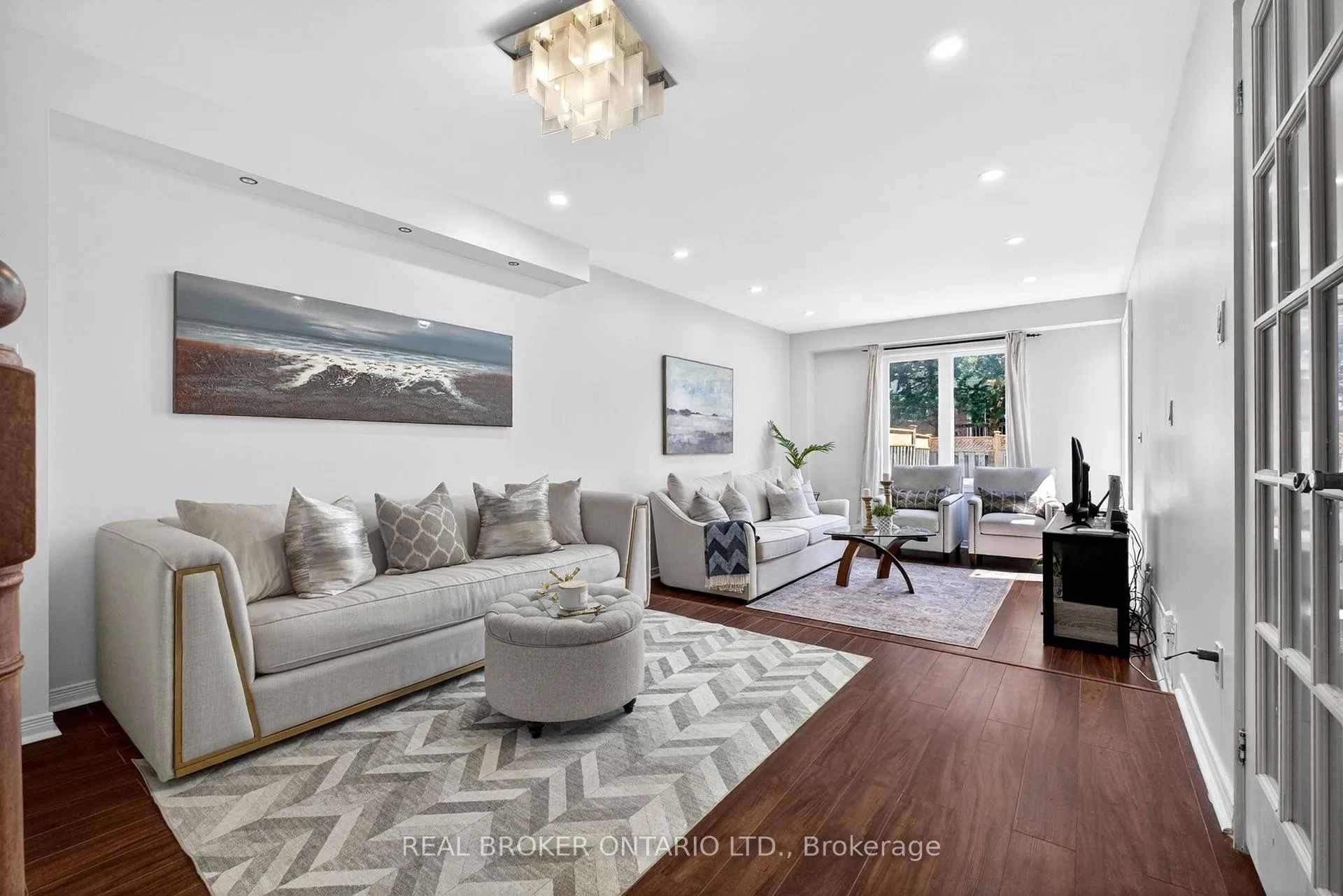 Photo 9 of 1523 Bentley Lane, Pickering, Brock Ridge — HOMEH
