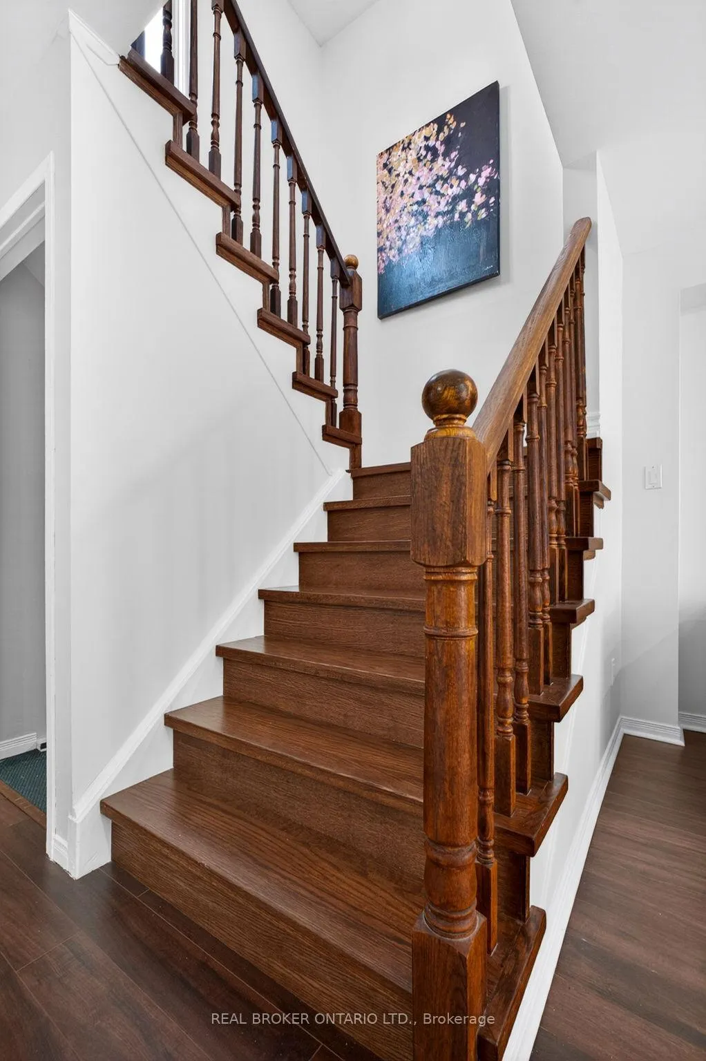Photo 16 of 1523 Bentley Lane, Pickering, Brock Ridge — HOMEH