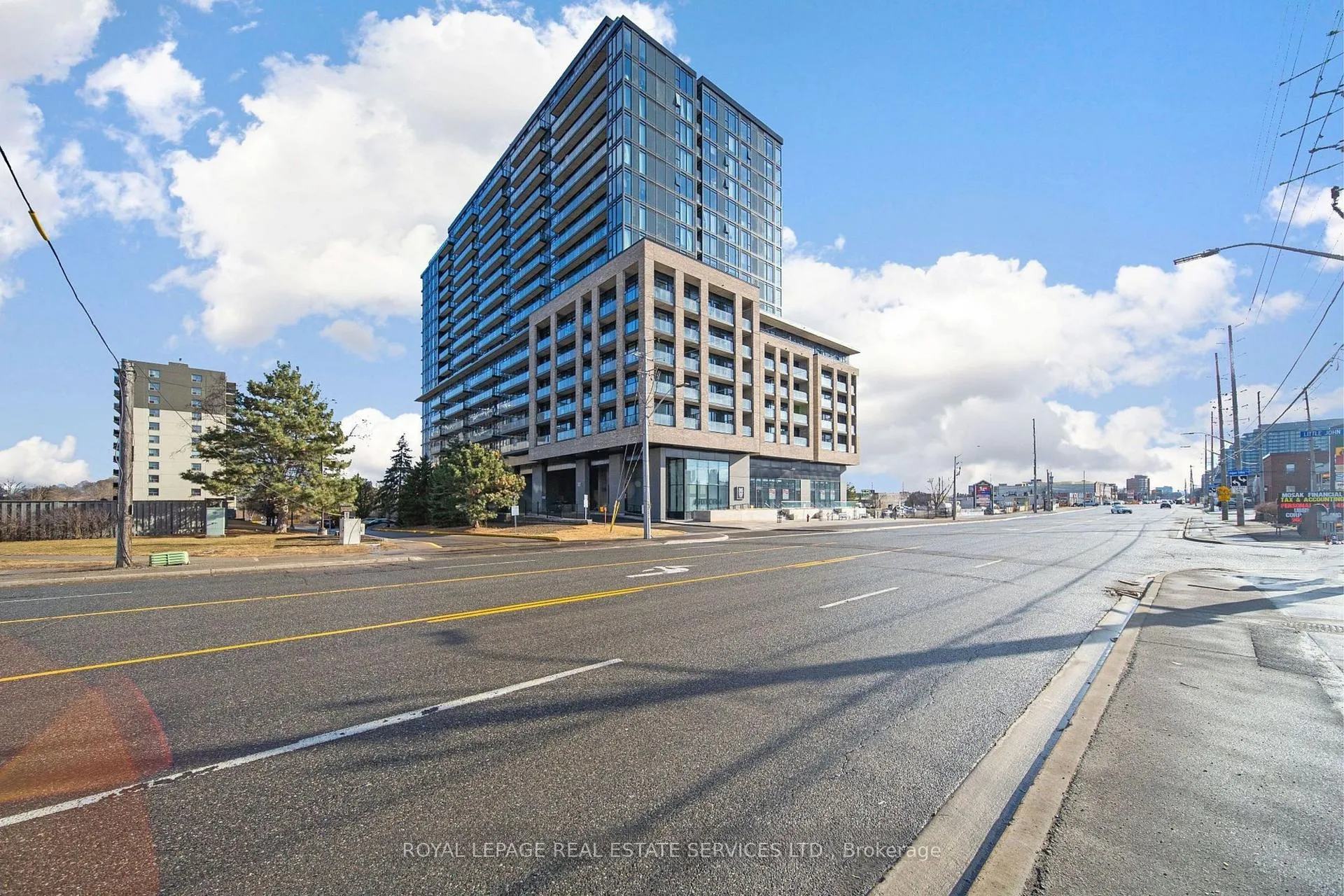 Photo 2 of Unit 1312, 86 Dundas Street E, Mississauga, Cooksville — HOMEH