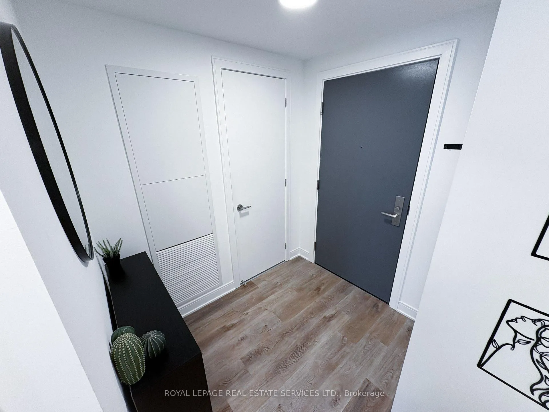 Photo 7 of Unit 1312, 86 Dundas Street E, Mississauga, Cooksville — HOMEH