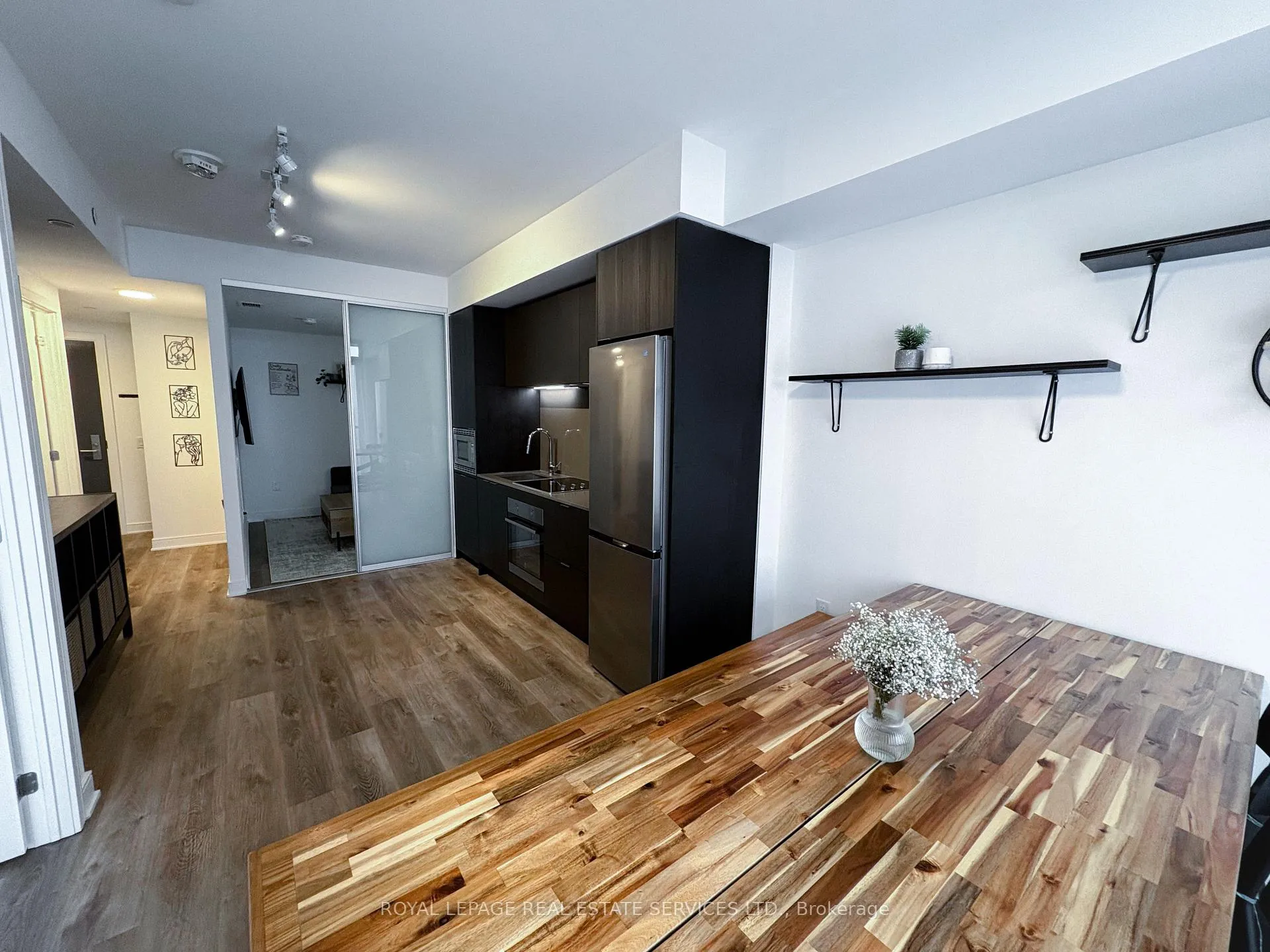 Photo 9 of Unit 1312, 86 Dundas Street E, Mississauga, Cooksville — HOMEH