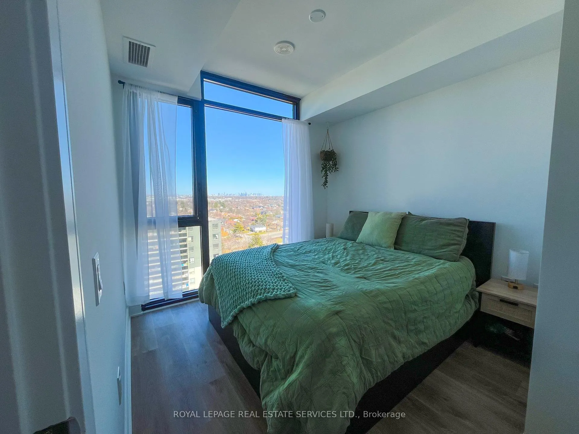 Photo 21 of Unit 1312, 86 Dundas Street E, Mississauga, Cooksville — HOMEH