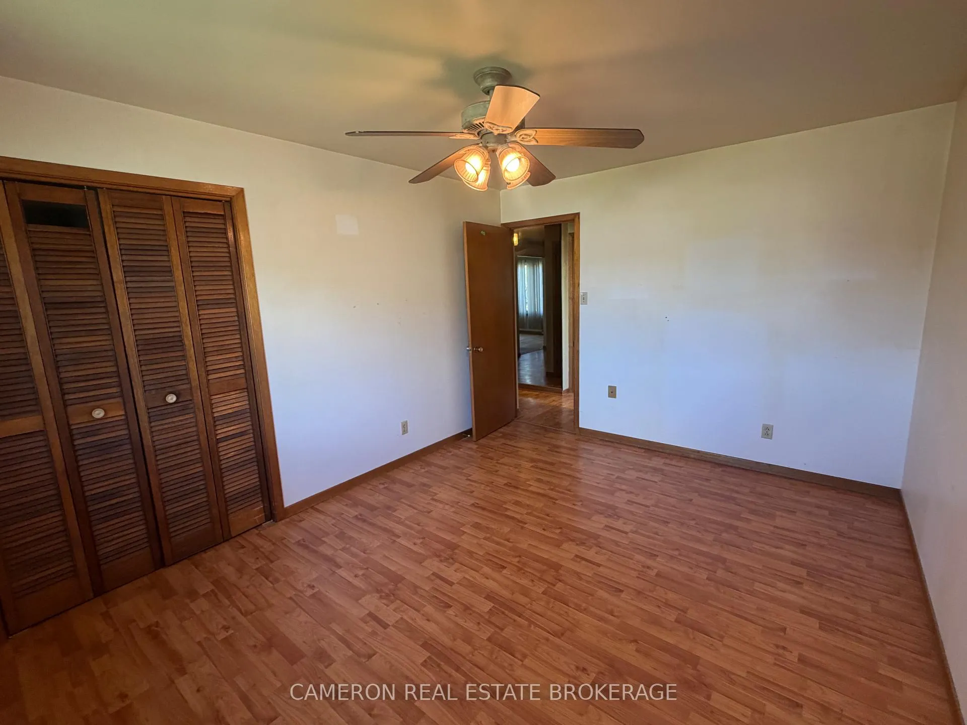 Photo 10 of 872 Briarhill Avenue, Cornwall — HOMEH