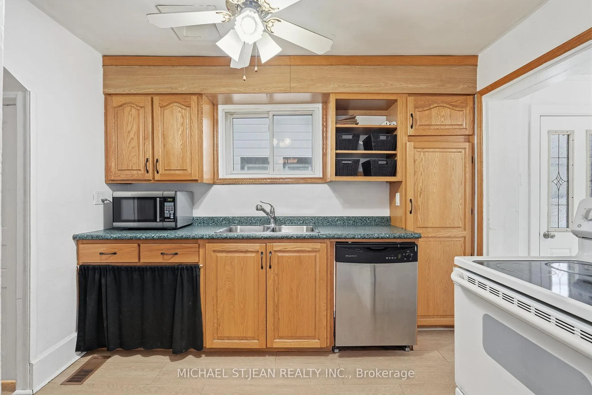 Photo 17 of 20 York Street, Welland, Lincoln/Crowland — HOMEH