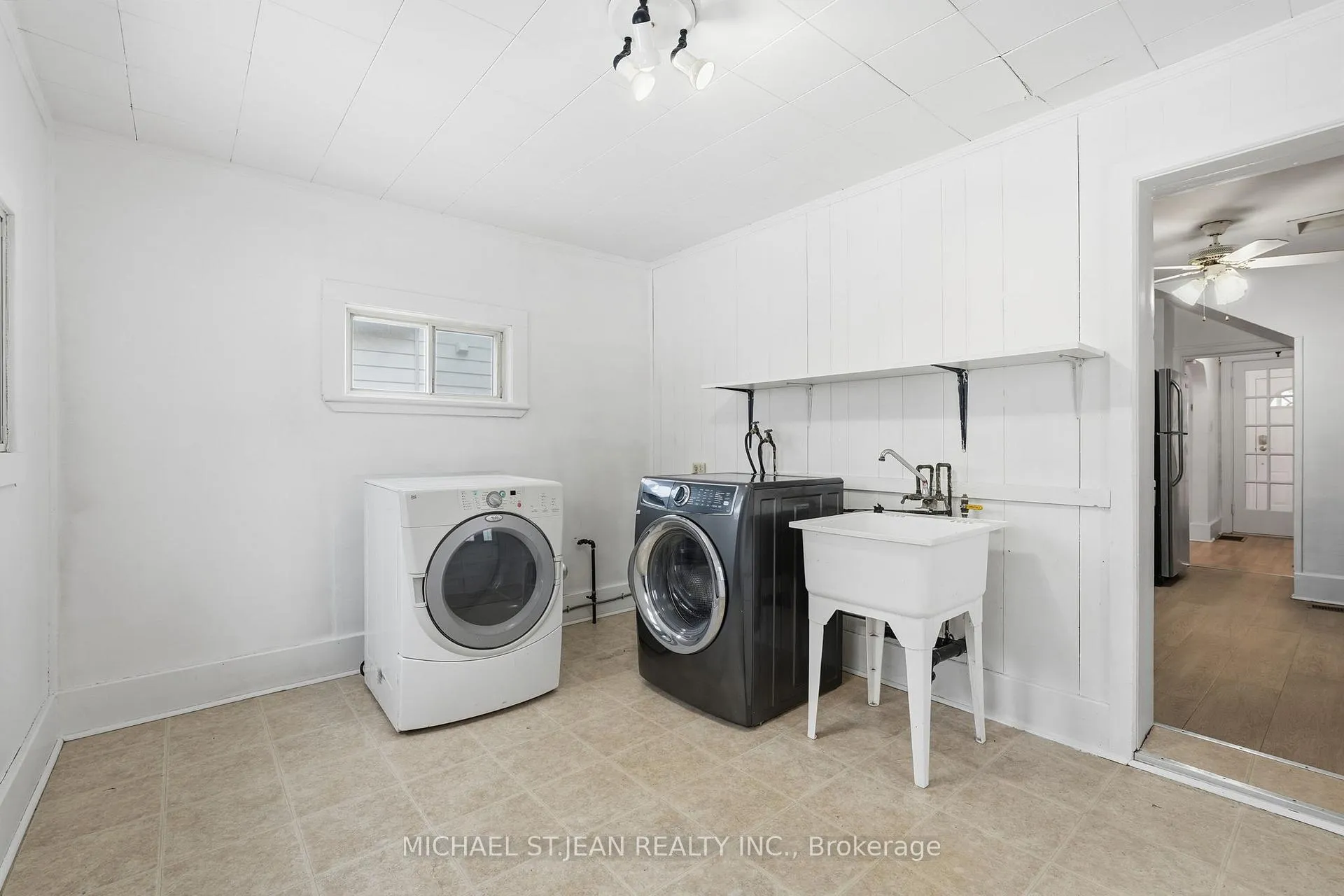 Photo 23 of 20 York Street, Welland, Lincoln/Crowland — HOMEH