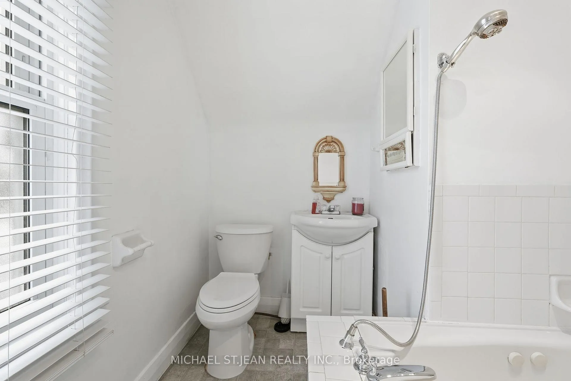 Photo 35 of 20 York Street, Welland, Lincoln/Crowland — HOMEH